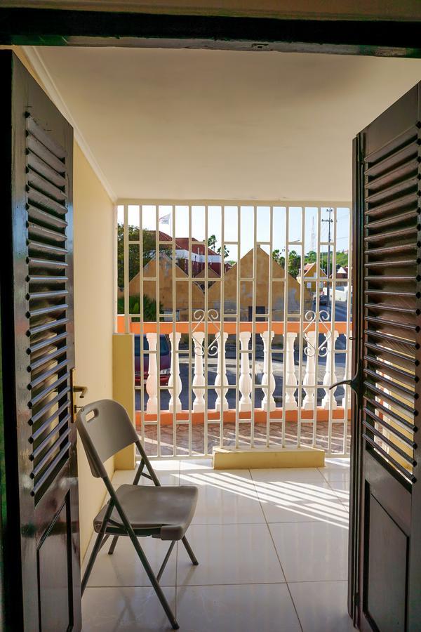 Nouvelle Orange Willemstad Exterior photo